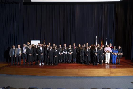 ACTOS SOLEMNES INSTITUCIONALES GRADUADOS/AS SOCIALES DE PONTEVEDRA 2024